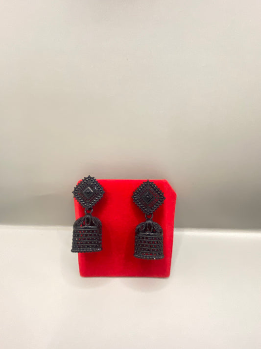 Unique Black Jhumka